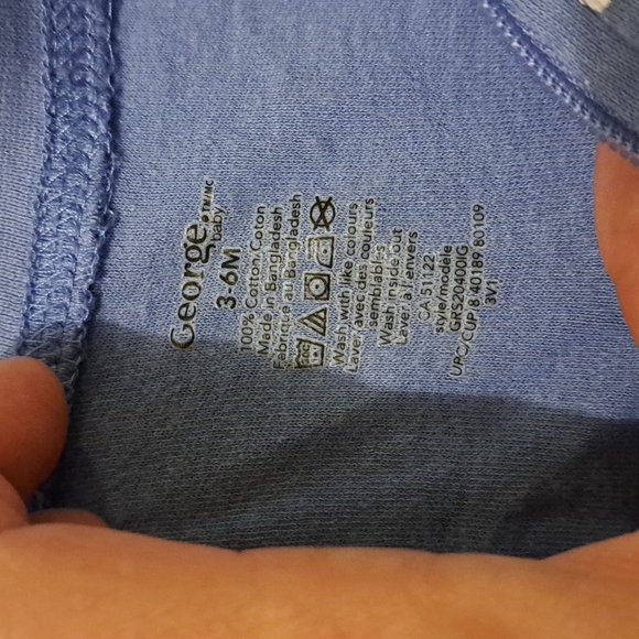 Light onsies with feet, 3-6 months. - Picture 3 of 3